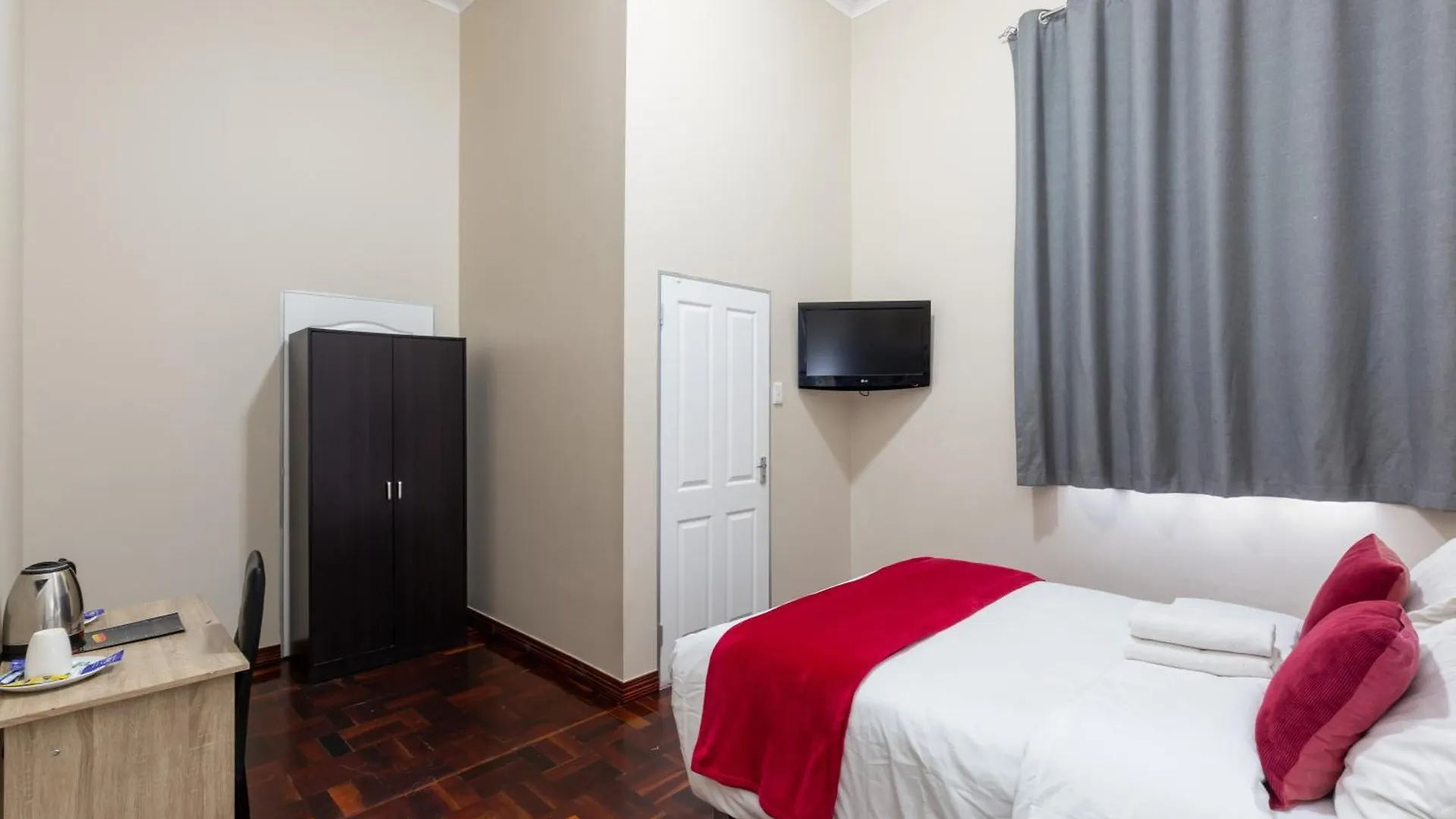 Cape Palm Royal Guest House Cape Town South Africa